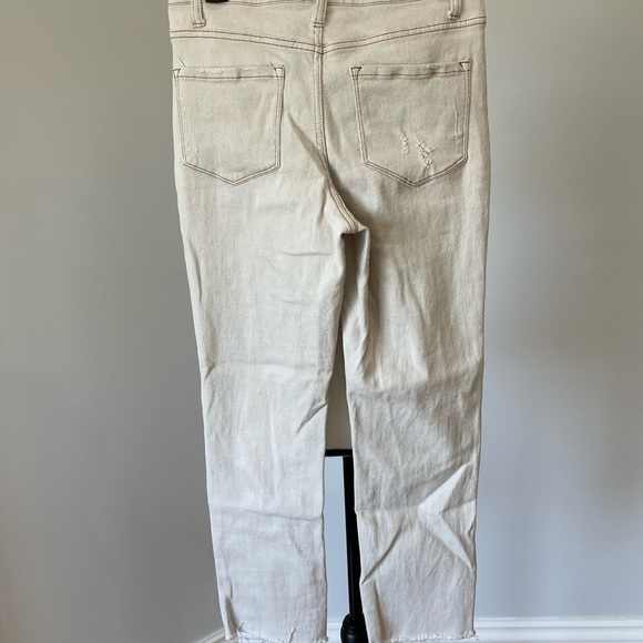 RSQ size 28 high rise straight leg distressed neutral color frayed hem - Picture 16 of 16